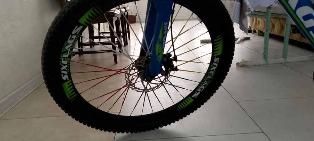 Велосипед SixFlags