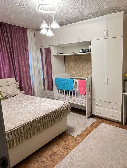 Спальный гарнитур