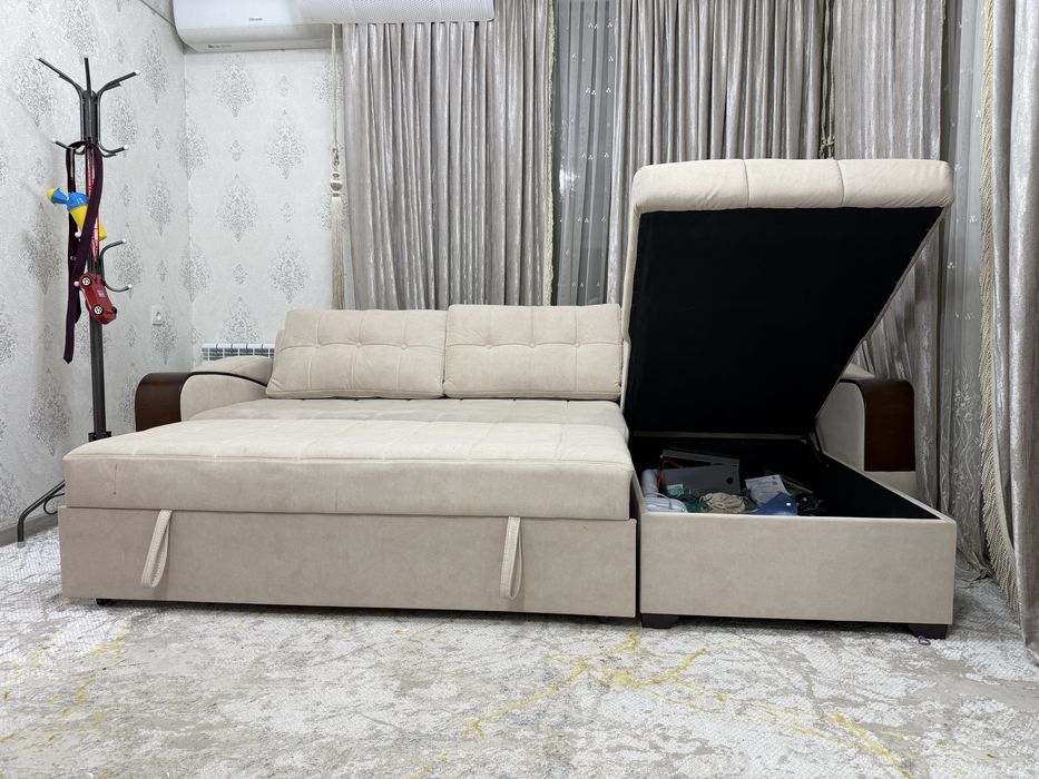 Мягкая мебель уголок 2.80 х 1.60 в хорошем состоянии!