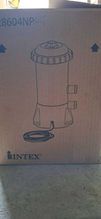 Насос фильтр и его комплектующие. Новый. INTEX