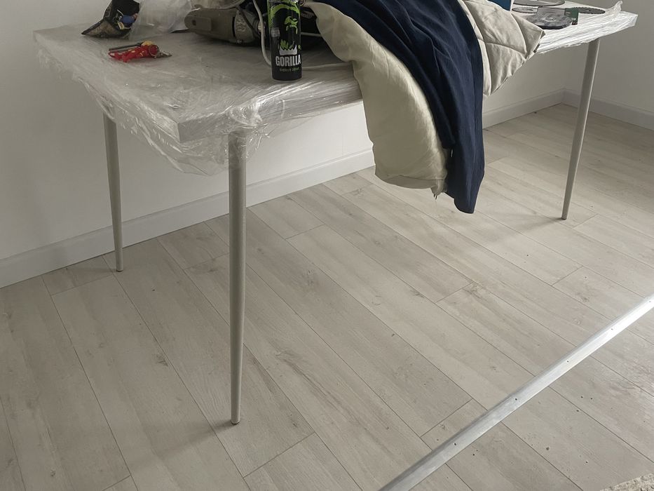 Срочно продам новый стол Талгар