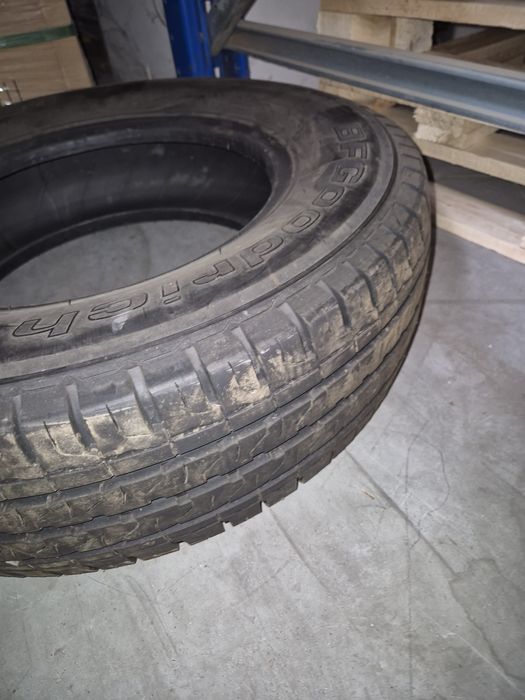 Cauciucuri 215/70 R15C Continental