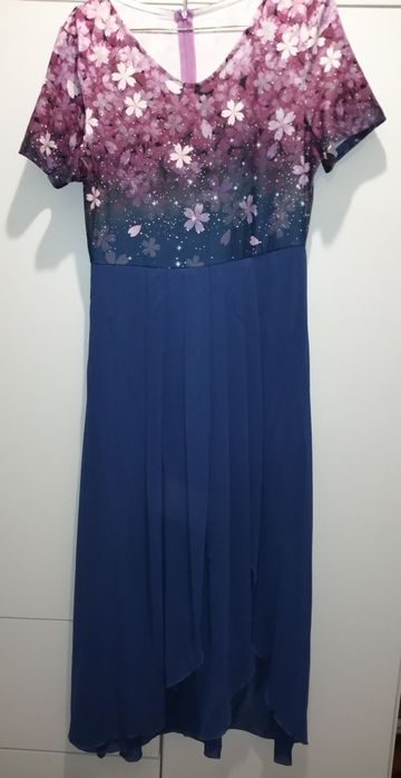 Лятна рокля синя с цветя