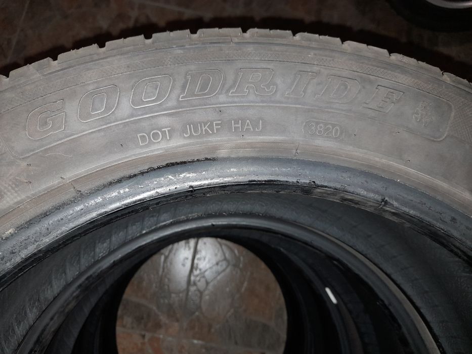4 броя летни гуми Goodride 215/55/18
