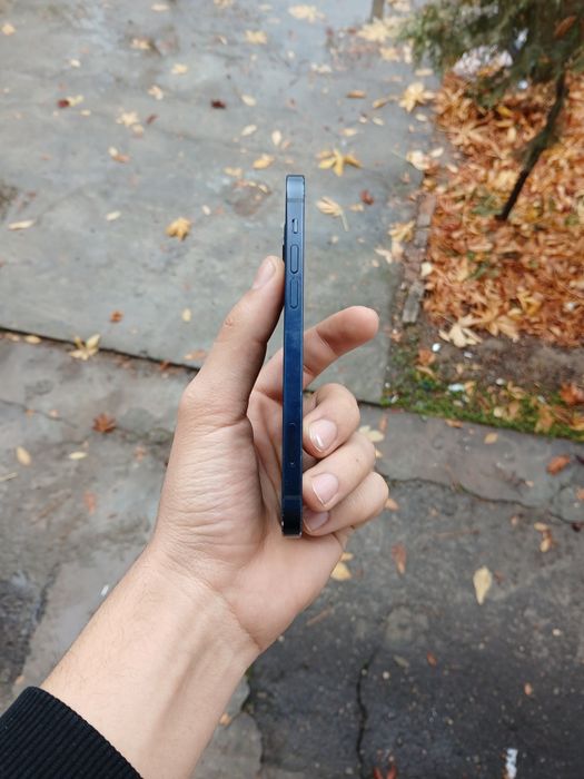 IPhone 12 yaxshi xolat