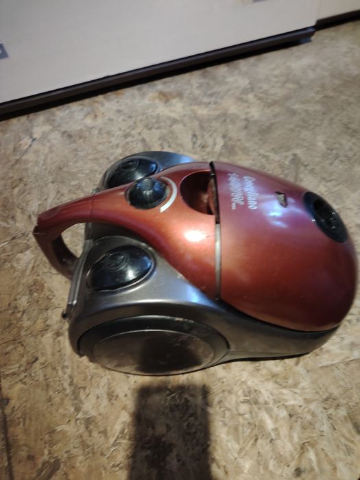 Прахосмукачка Conegliano