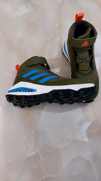 Маратонки Adidas 37 1/3