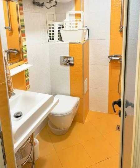 Дава се под наем Тристаен апартамент в София, Света Троица - 95 кв.м за 525 € - Снимка #7