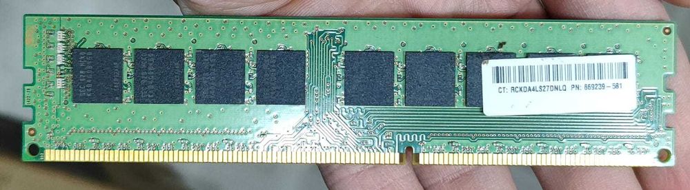 Продам исправную ддр3 8гб