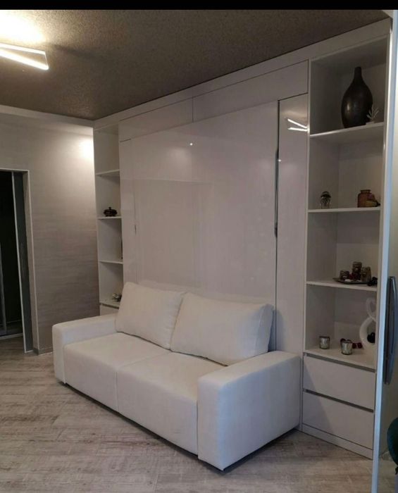 Аккуратная реставрация диванов, кресел, стульев!