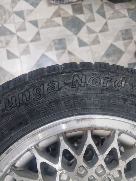Продам диски на мерседес