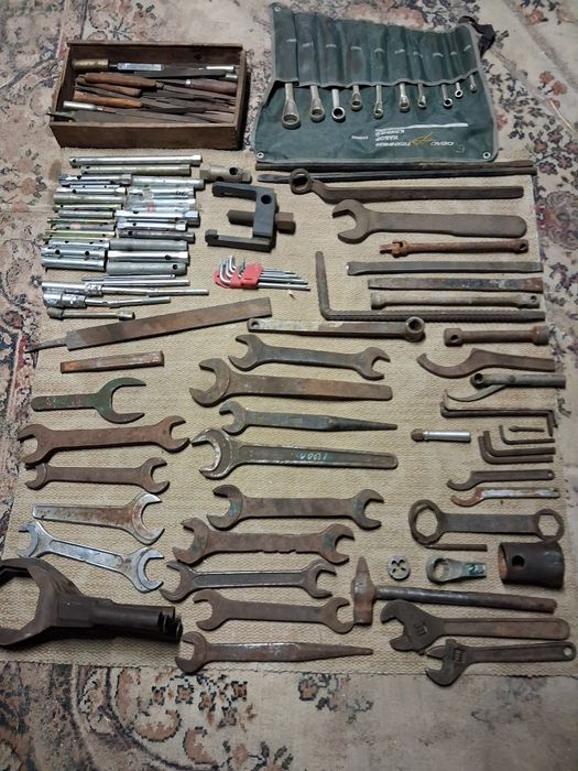 Продам ключи разные