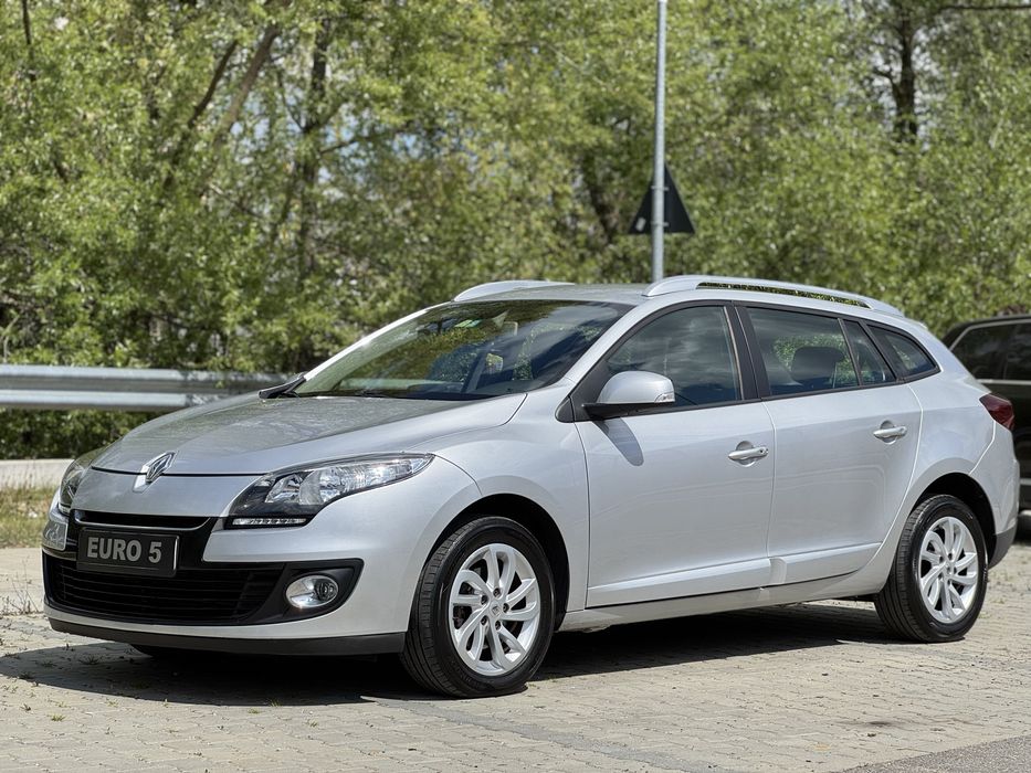 Renault Megane Facelift - 1.5 diesel 2013 6 viteze - Foarte frumos