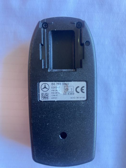 Блутут Мерцедес оригинален