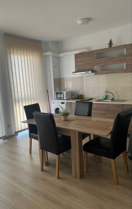 Apartament de închiriat, 2 camere, Prima Universității