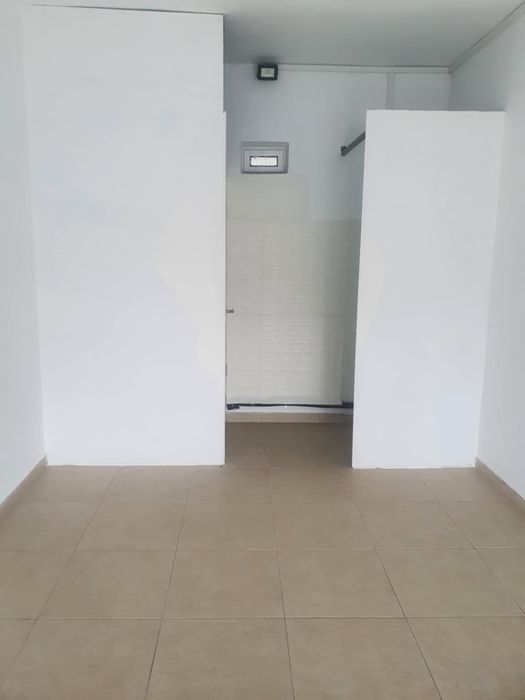 Închiriez spațiu de birouri