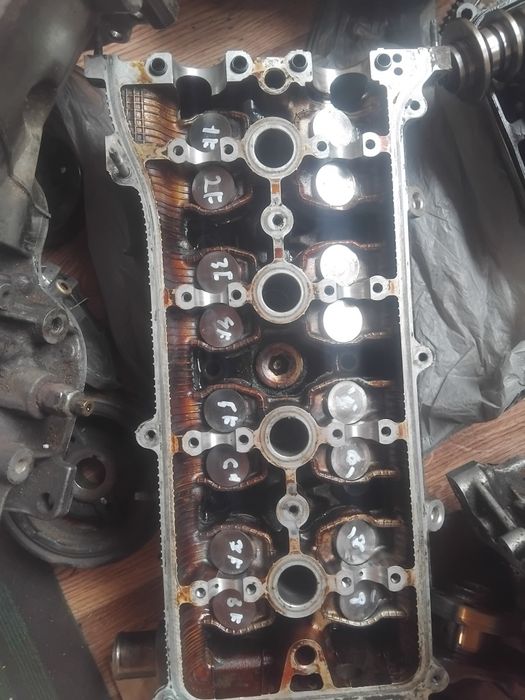 Продам двигатель по запчестям 2az-fe