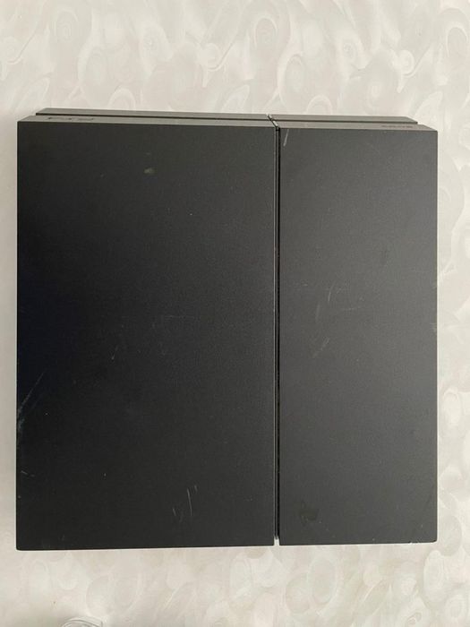Playstation 4 б/у в хорошем качестве