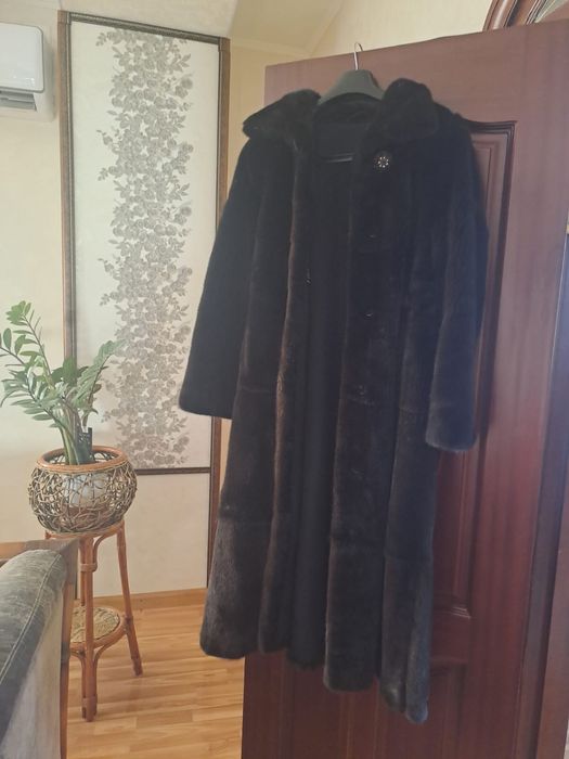 Продам канадскую шубу