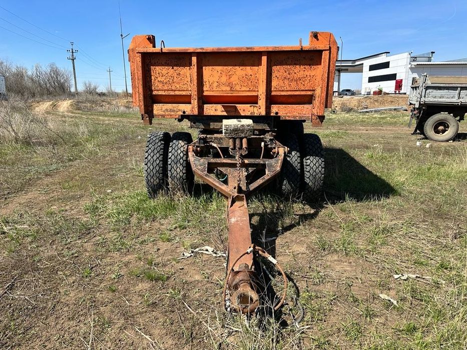 Продам самосвальный прицеп