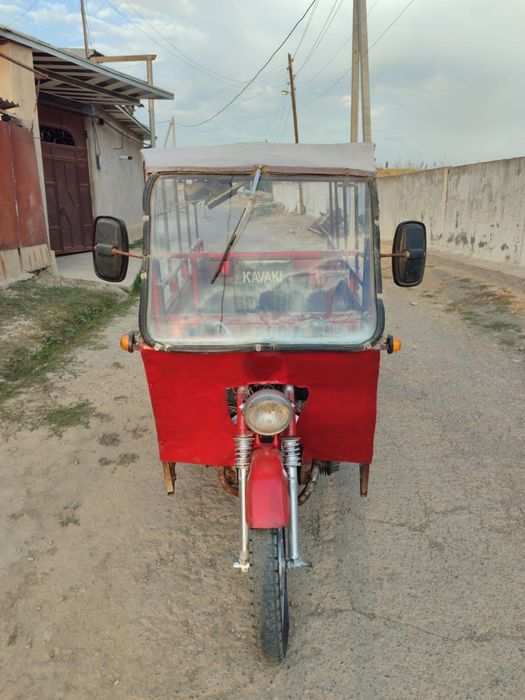 Arzon narxda mototsikl Sotiladi