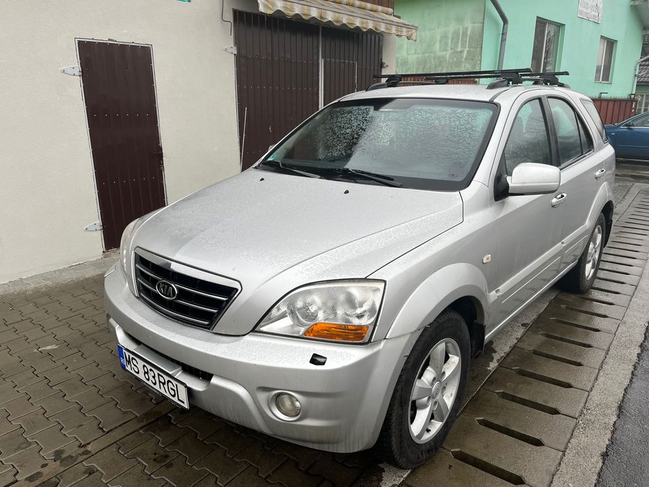 Vând Kia Sorento pentru dezmembrări