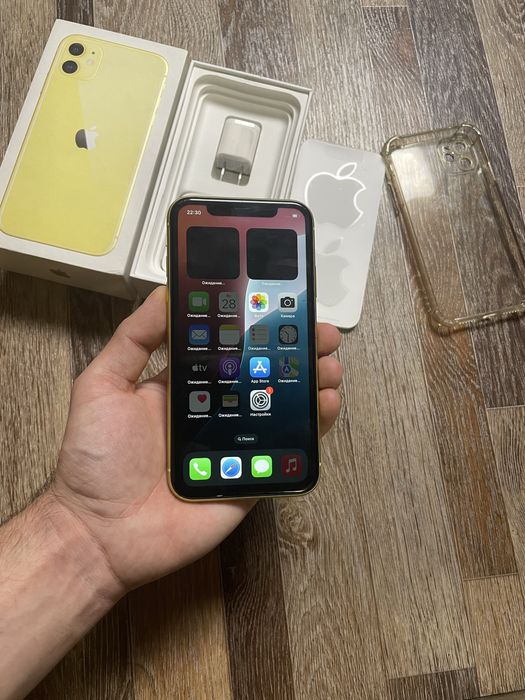 Продам телефон Айфон 11