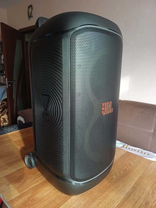 Аудио система JBL Partybox 520, Сменяема батерия,Гаранция
