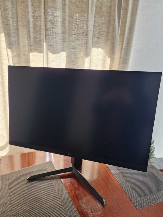 Monitor Gaming LG UltraGear 32GN650-B DEFECT