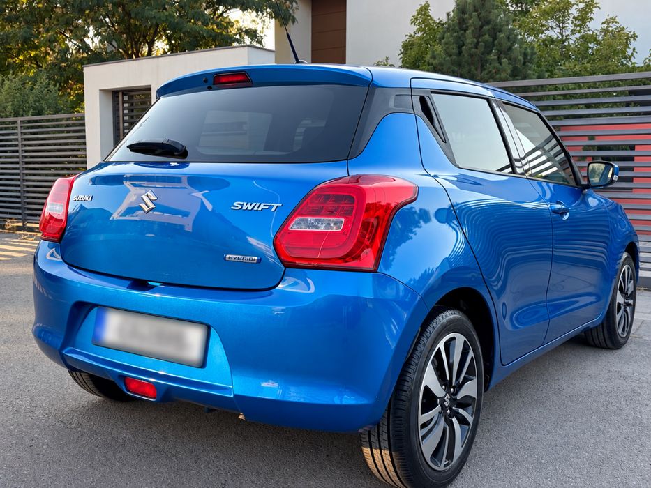 Suzuki Swift - An : 2020 - Hybrid - 42.000 KM
