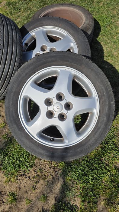 Гуми с джанти 195/55/16