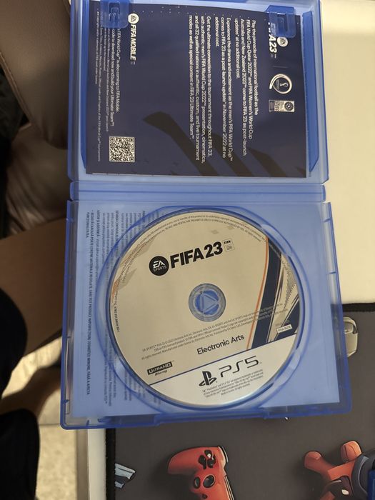 Vand ps 5  pret avantajos