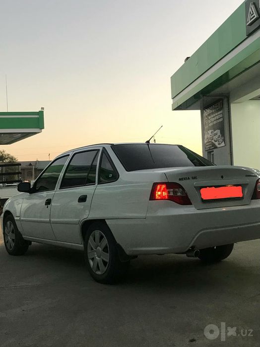 Nexia 2  sotiladi