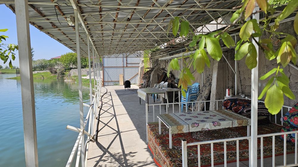 Продаётся дача (дом) на берегу ташморя 6+1 сотых.