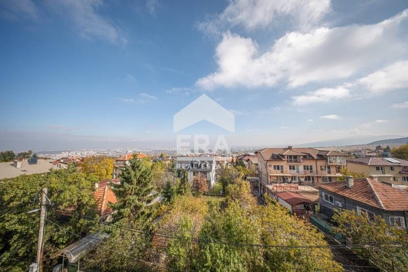 Продава се Къща в София, Симеоново - 580 кв.м за 1211 €/кв.м - Снимка #3