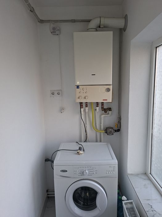 Închiriez apartament 2 camere