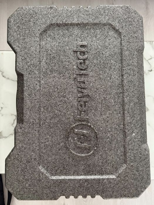 Feiyu Tech AK4000 Stabilizator pentru DSLR si Mirrorless