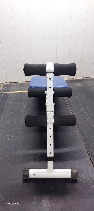 Продам скамью для пресса