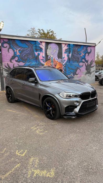 Срочно продается BMW X 5 очень в хорошем состоянии