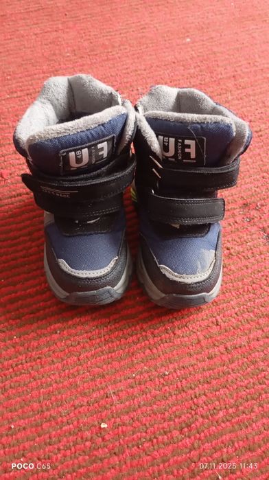 5 пар обуви для мальчика