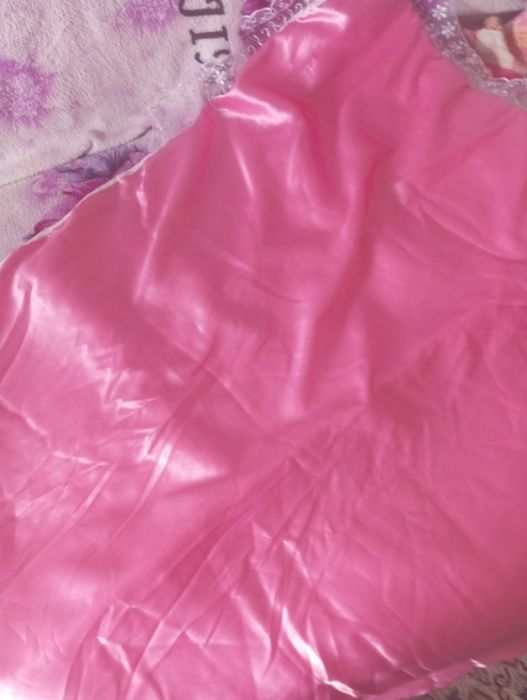 Продаю для девочек конвертик для выпуска