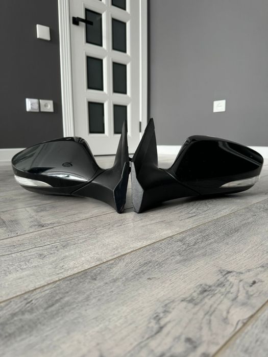 Зеркала с поворотником Hyundai Accent