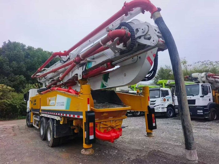 Автобетононасос из Китая