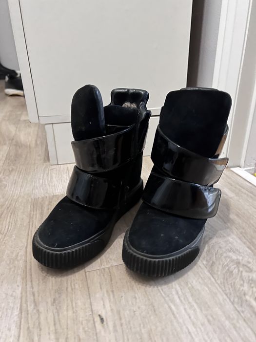 Зимние сапоги