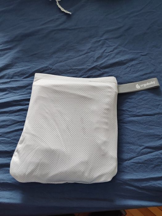 Ergobaby Слинг за бебе Aura marama Sustainable Mesh Soft Grey