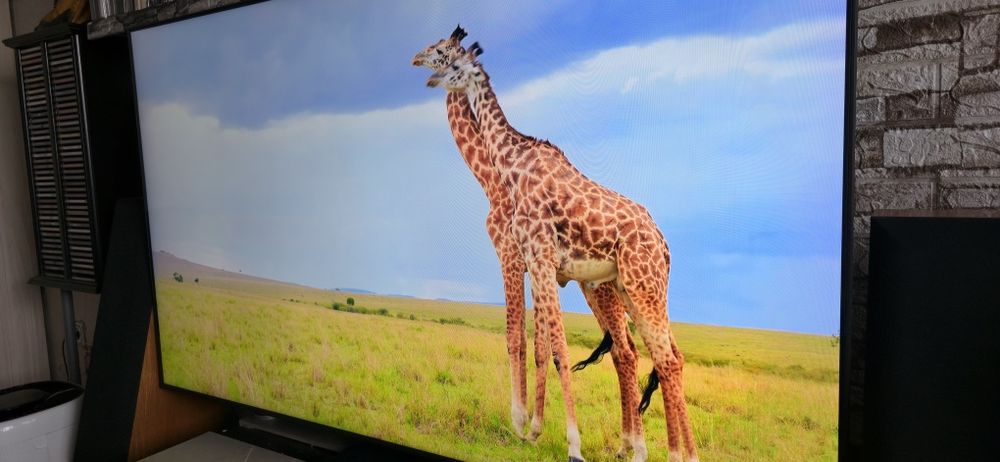 Телевизор samsung QLED 65"