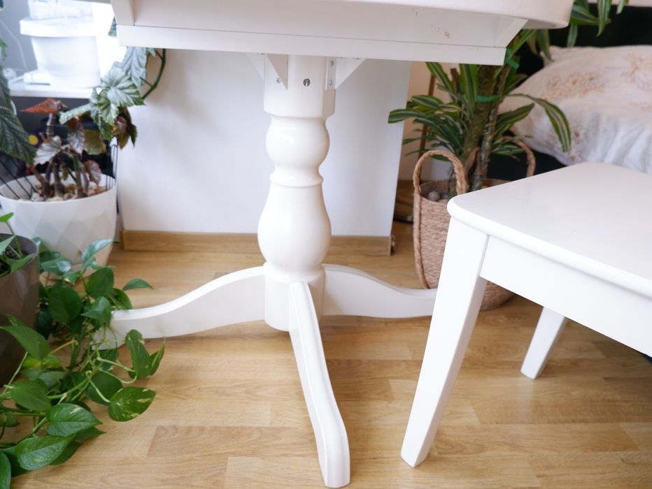 Masa extensibila Ikea Ingatorp, rotunda, alba, eleganta, din lemn