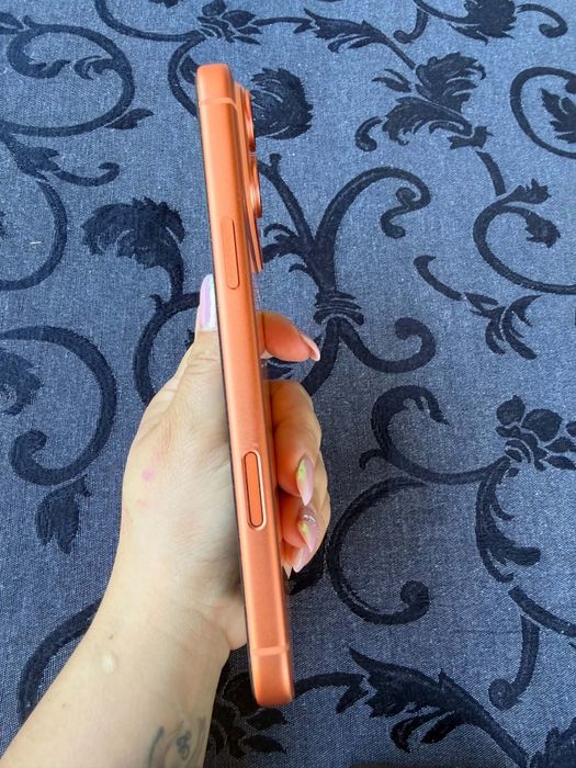 Vând iPhone 17 Pro Max Cosmic Orange 512 GB , ca nou, folosit 2 săptămâni