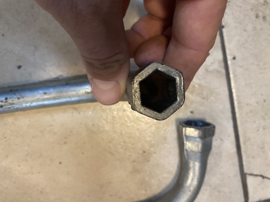 Cheie roata originala vw /audi cu capat de 17 !! 50 lei buc