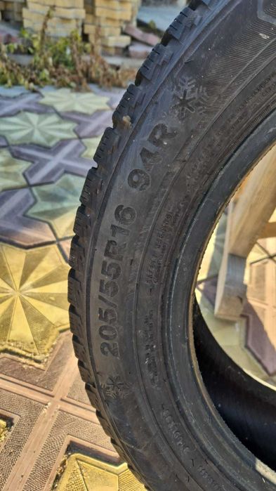 Продам зимние шины б у